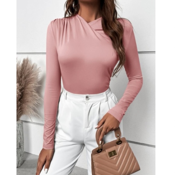 Luxe asymmetrical neck wrap detail top - Picture 4 of 15